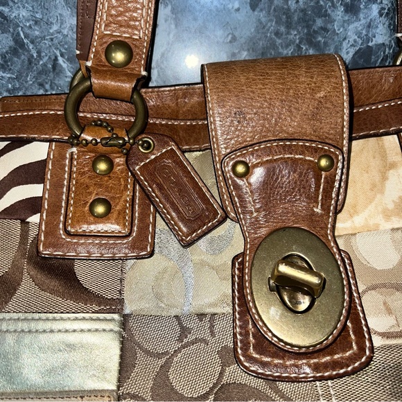 Vintage Coach Animal Print Canvas and Leather Purse - Picture 8 of 11